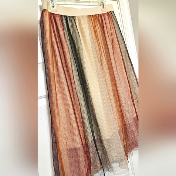 Studio West Apparel Tulle Maxi Skirt - Picture 2 of 6